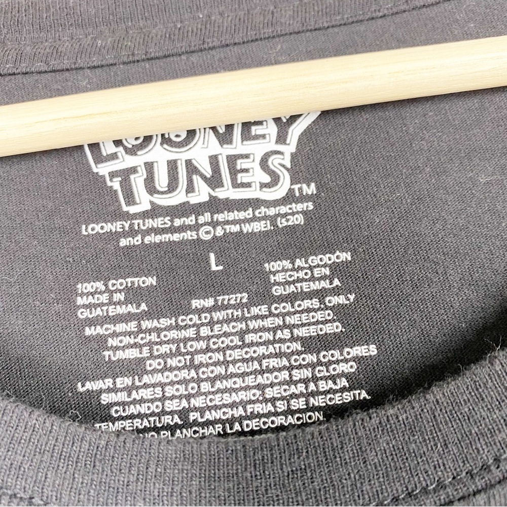 Looney Tunes Cartoons Graphic Print Black Long Sleeves Crew Neck Shirt L - Picture 6 of 6